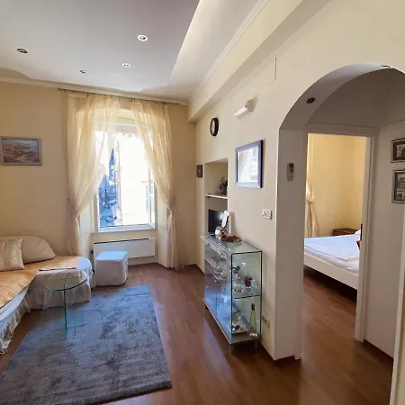 Apartamento Tomasovic Old Town *